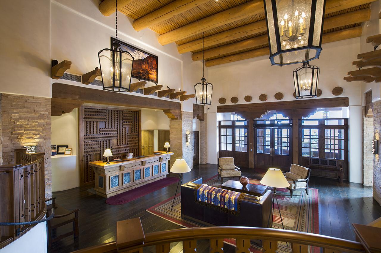 מלון אספניולה Santa Claran מראה חיצוני תמונה