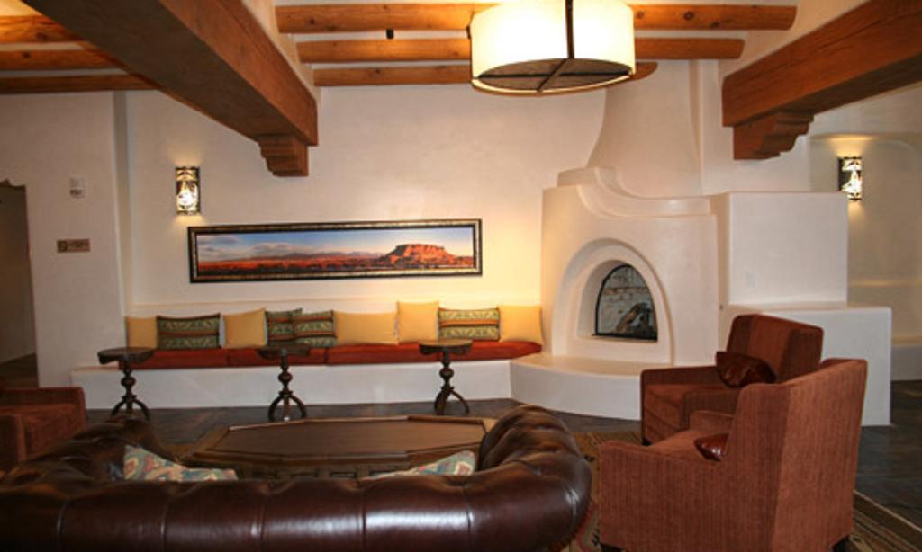 מלון אספניולה Santa Claran מראה פנימי תמונה